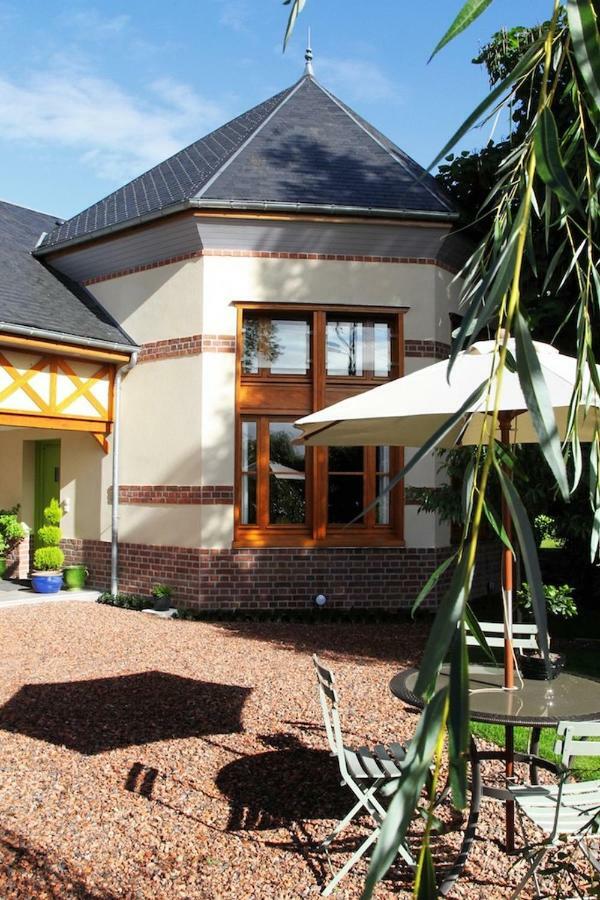 Comme Une Parenthese Au Coeur Des Hortillonnages Amiens Dış mekan fotoğraf